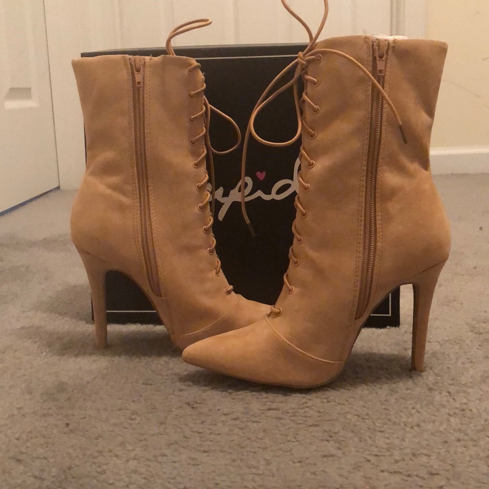 Toffee lace up booties